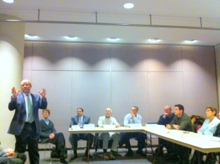 MassDOT Secretary Jeff Mullan (standing) addresses the Parcels 7 and 9 RFP Advisory Committee.