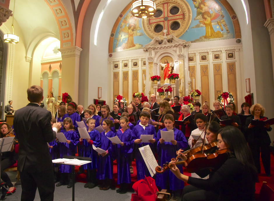 Concerto Di Natale.Concerto Di Natale Three Choirs Celebrate Christmas In The North End Video Photos Northendwaterfront Com