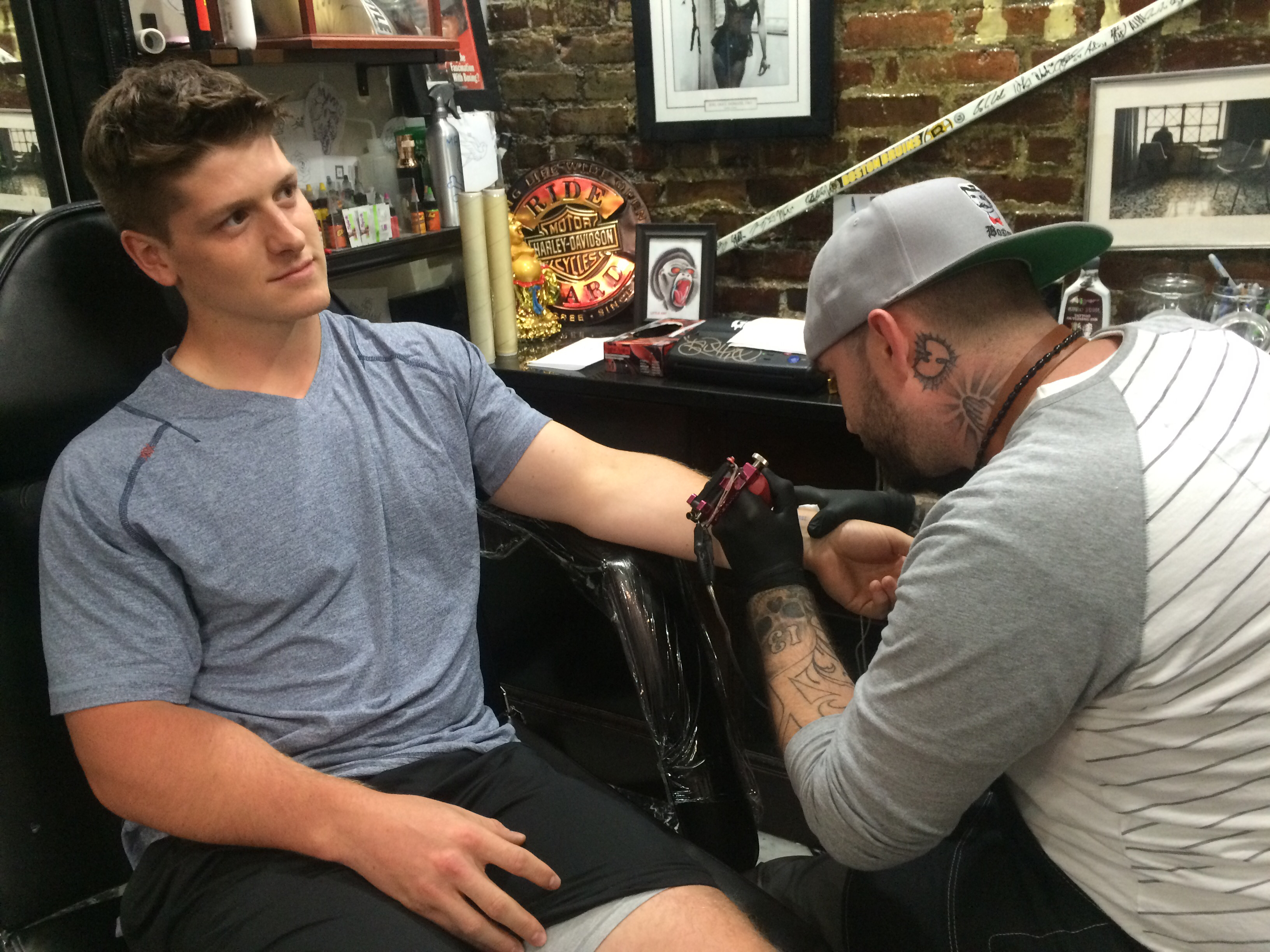 neighborhood photo bruins torey krug gets new tattoo in neighborhood photo bruins torey krug gets new tattoo in